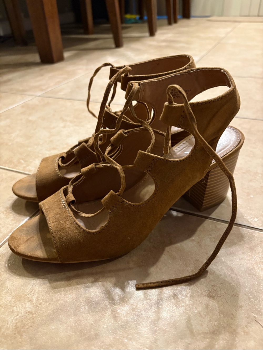 Lace-Up Suede Block Heel Sandals - Tan size 9
